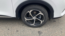 MG HS 1.5 T-GDI Trophy 5dr DCT Petrol Hatchback